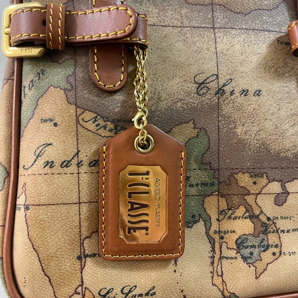 NEW Alviero Martini (ITALIAN) Bag with straps.Color: Brown/Orange - Picture 6 of 13